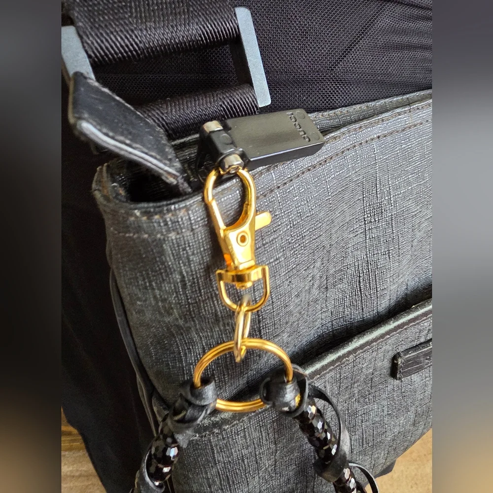 Goldtone Etched Lion Bag Charm - Custom Made - Picture 12 of 16